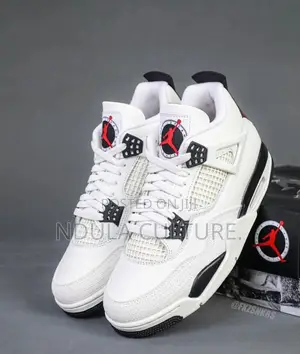 Nike Air Jordan 4 Retro "Flight Club"
