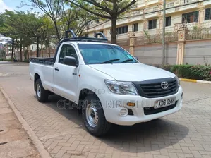 Toyota Hilux 2015