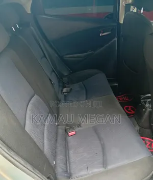 Mazda Demio 2015 Silver