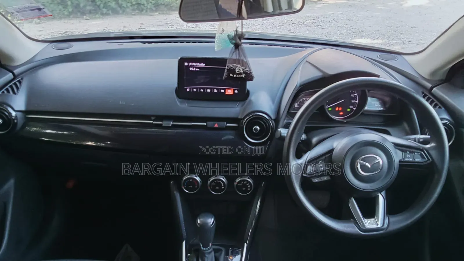 Mazda Demio 2017 Silver