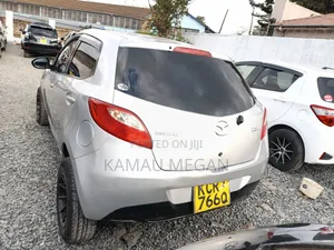 Mazda Demio 2011 Silver