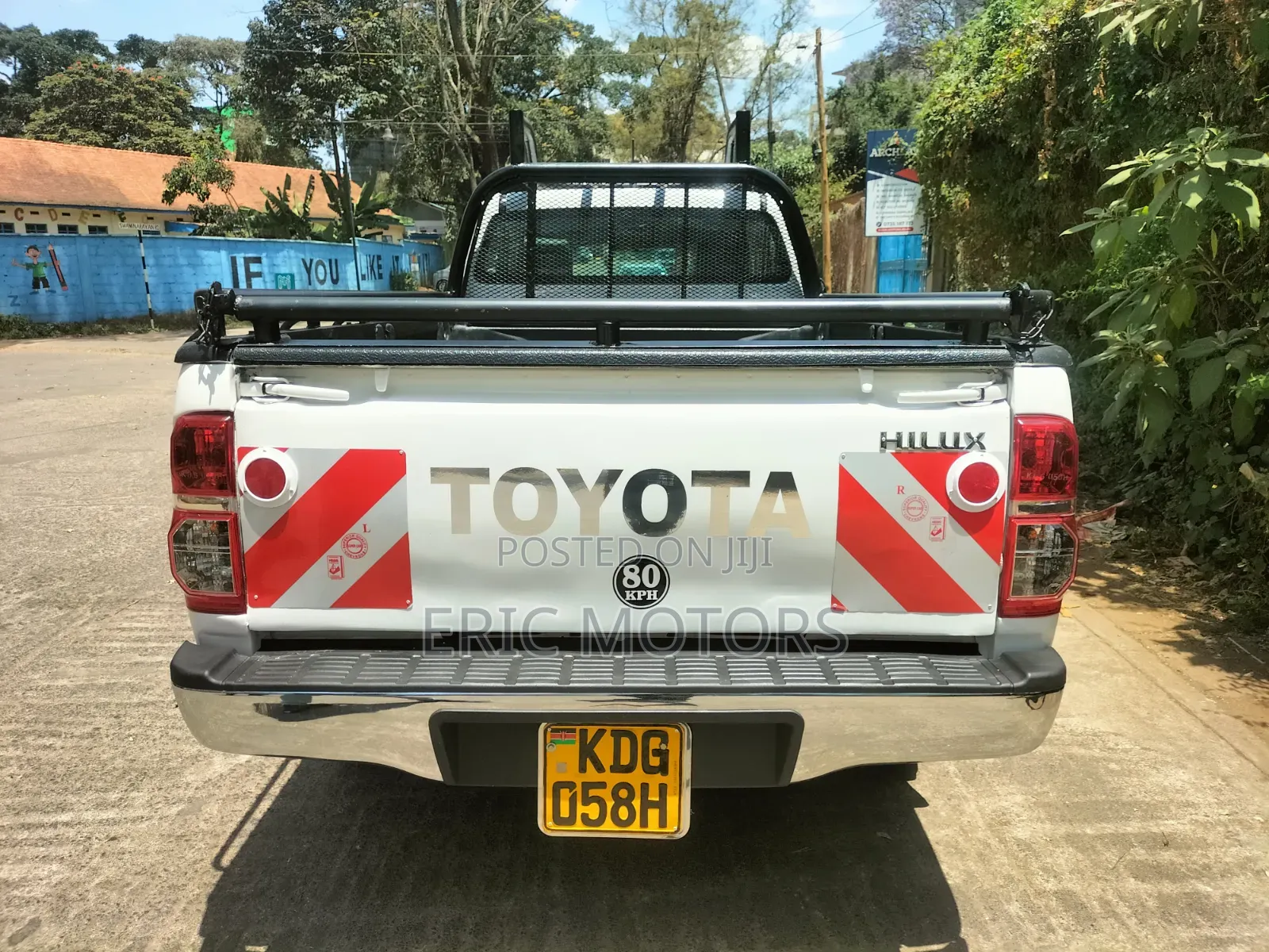 Toyota Hilux 2014 White