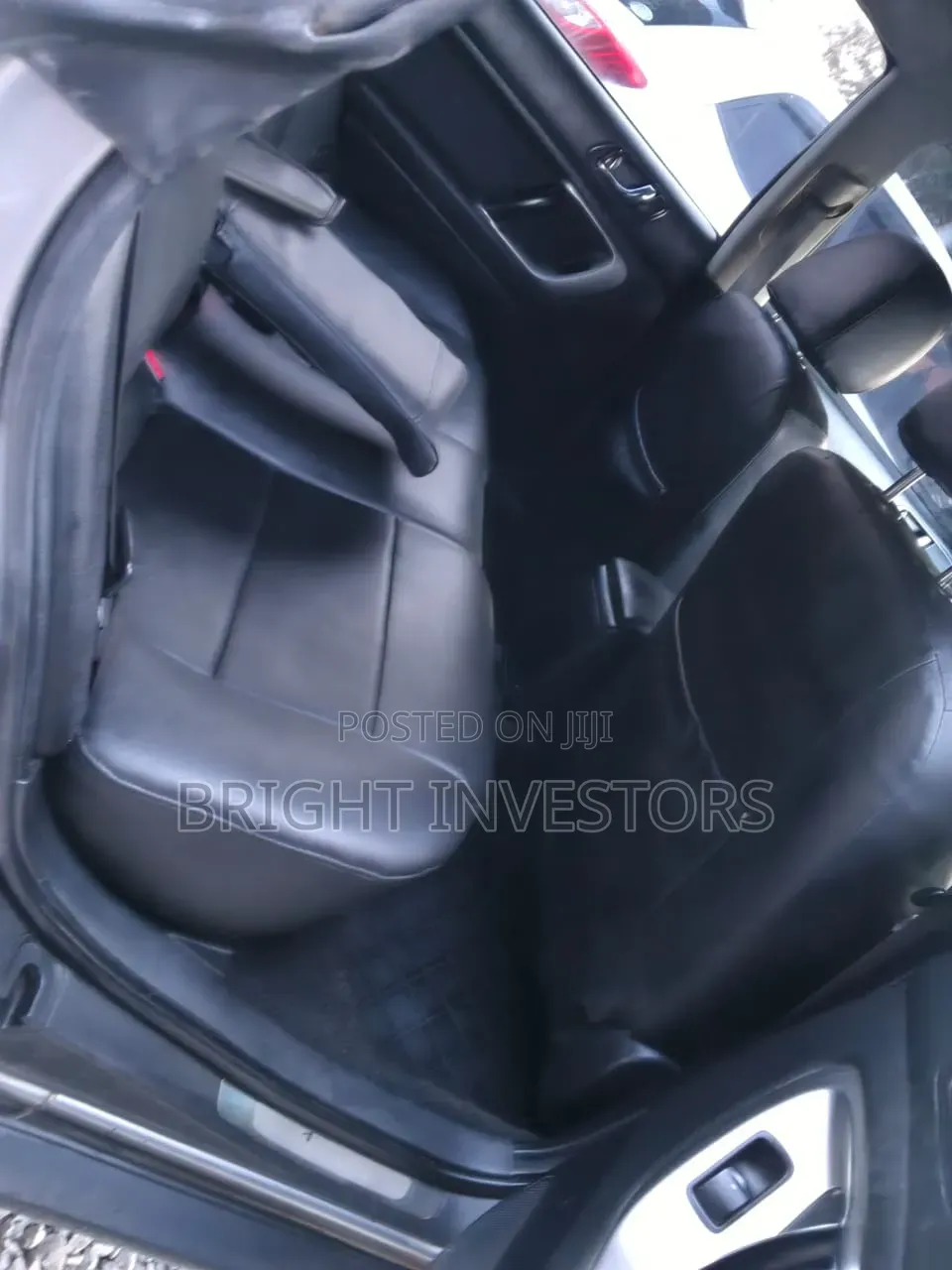 Subaru Legacy 2010 Gray