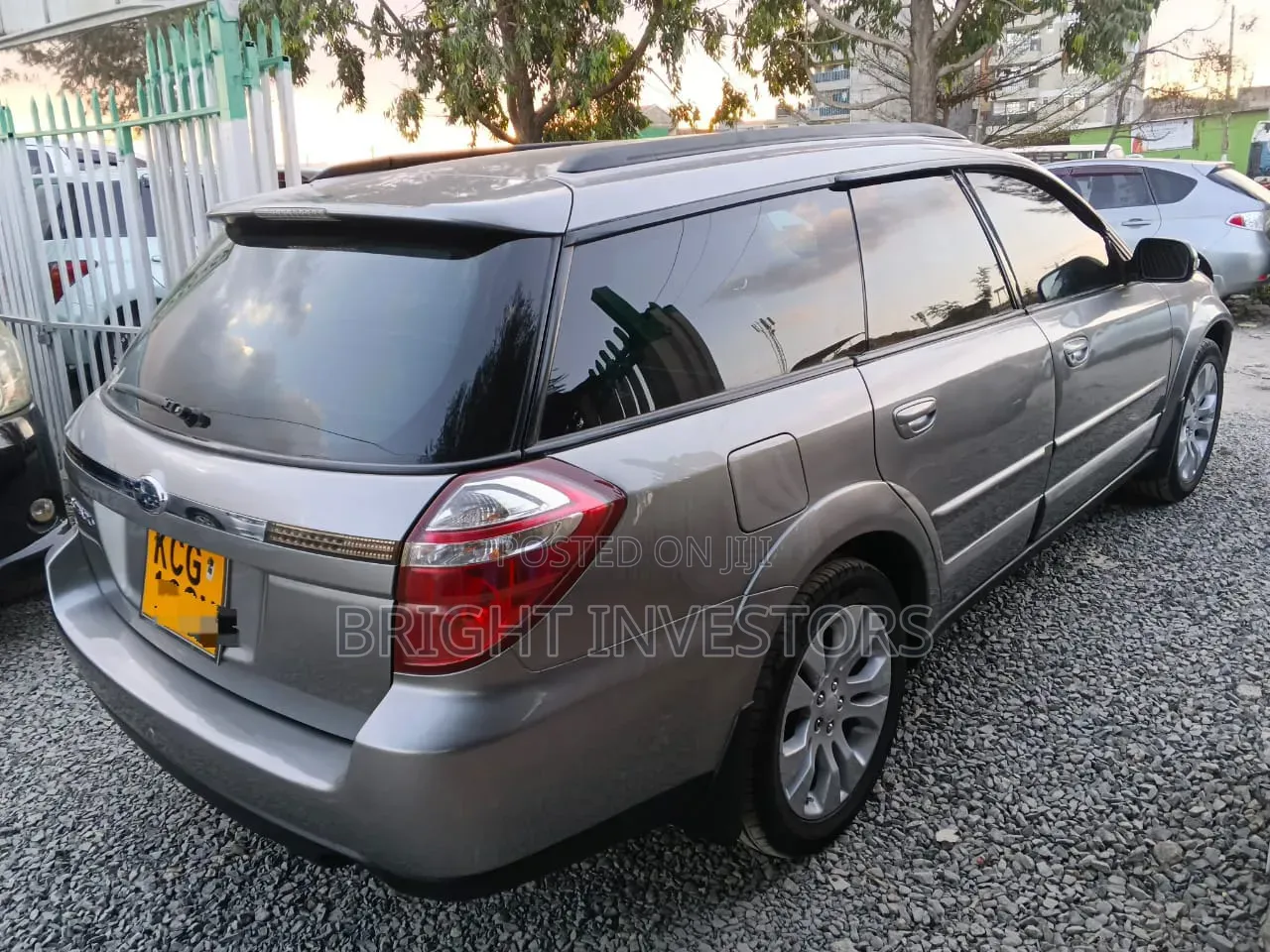 Subaru Legacy 2010 Gray