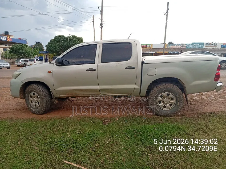 Toyota Hilux 2015