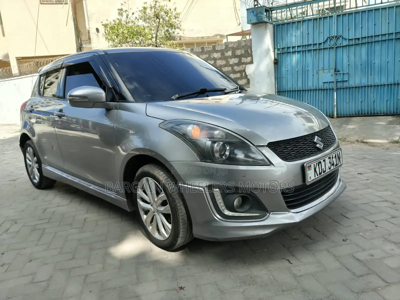 Suzuki Swift 2016 Gray