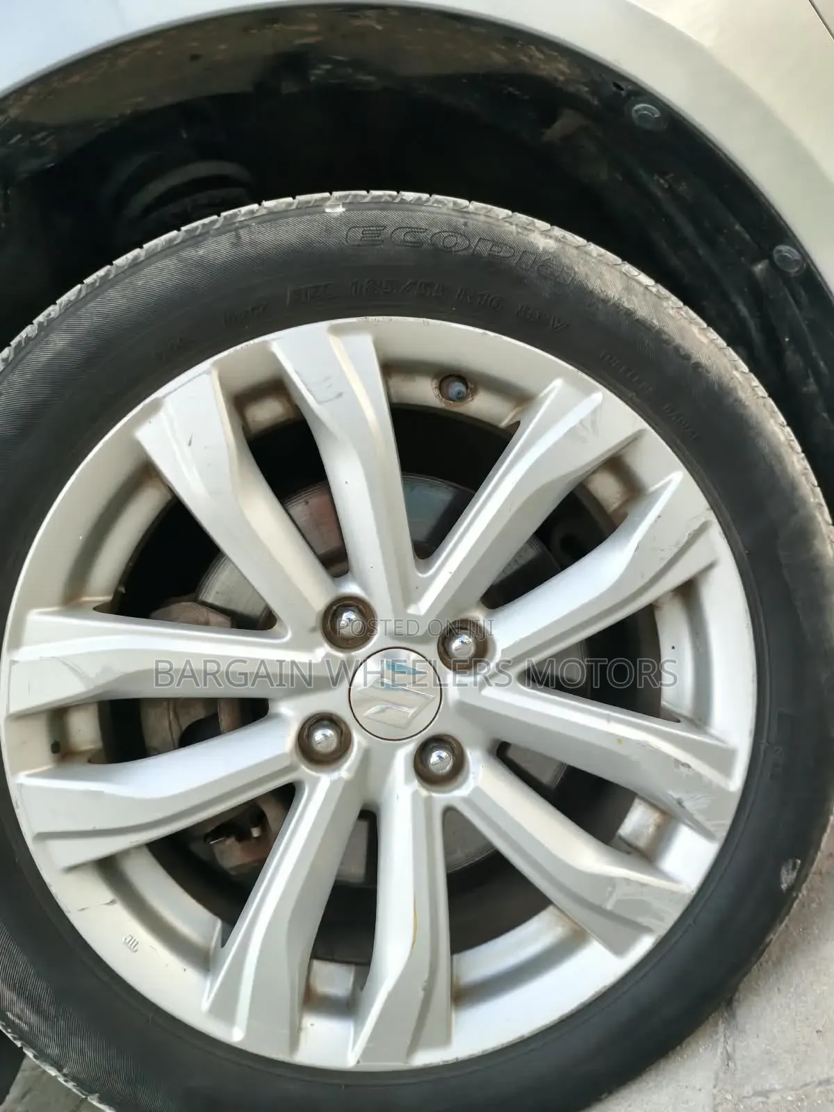 Suzuki Swift 2016 Gray