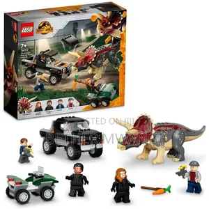 Jurassic World Triceratops Pickup Truck Ambush