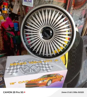 14" 15" Silver-Black Wheel Caps With Contrasting Dark Centre Hub Cap