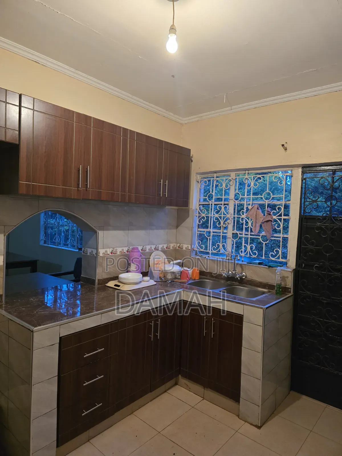 5bdrm Bungalow in Njathaini, Kiambu CBD for rent