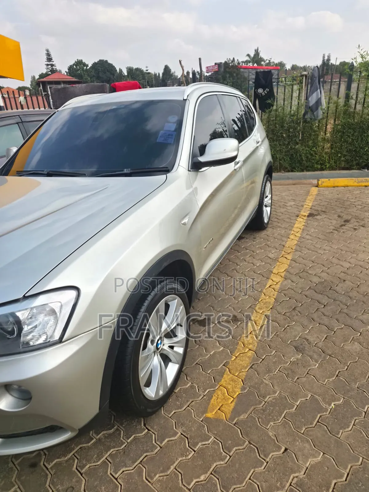 BMW X3 xDrive35i 2011 Gold