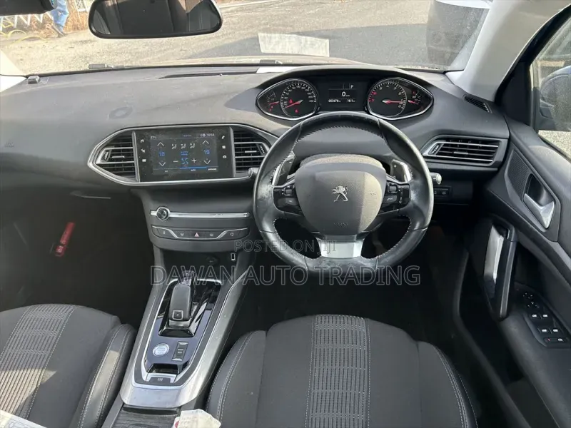 Peugeot 308 2019 Blue