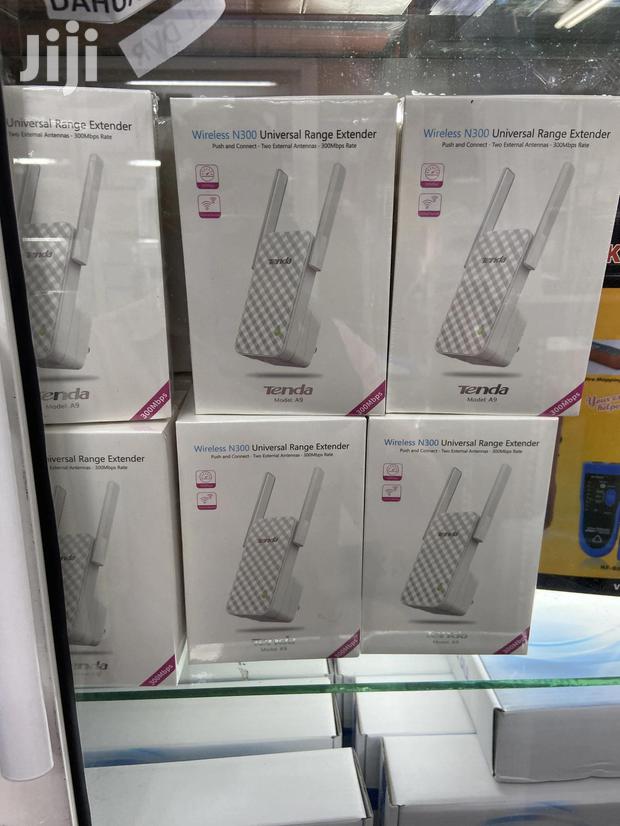 Tenda A9 Wireless N300 Universal Wifi Range Extender - thumbnail 3