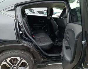 Honda Vezel 2019 Black