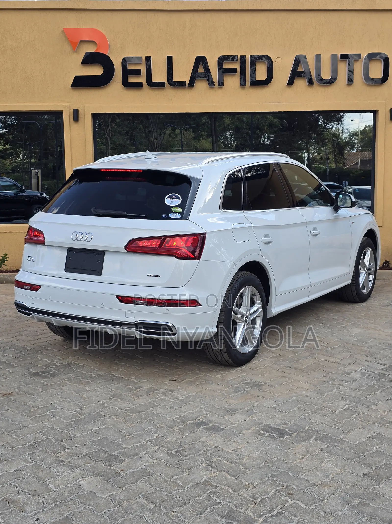Audi Q5 2.0T Premium AWD quattro 2019 White