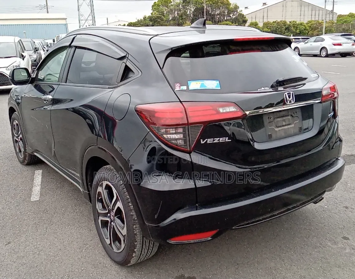 Honda Vezel 2019 Black