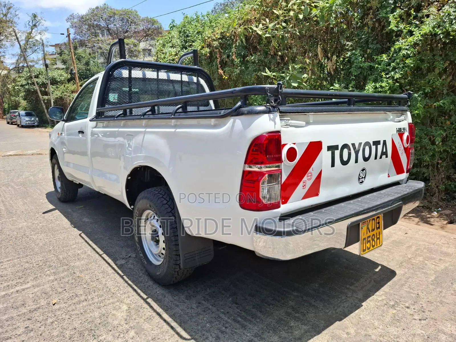 Toyota Hilux 2015 Off white