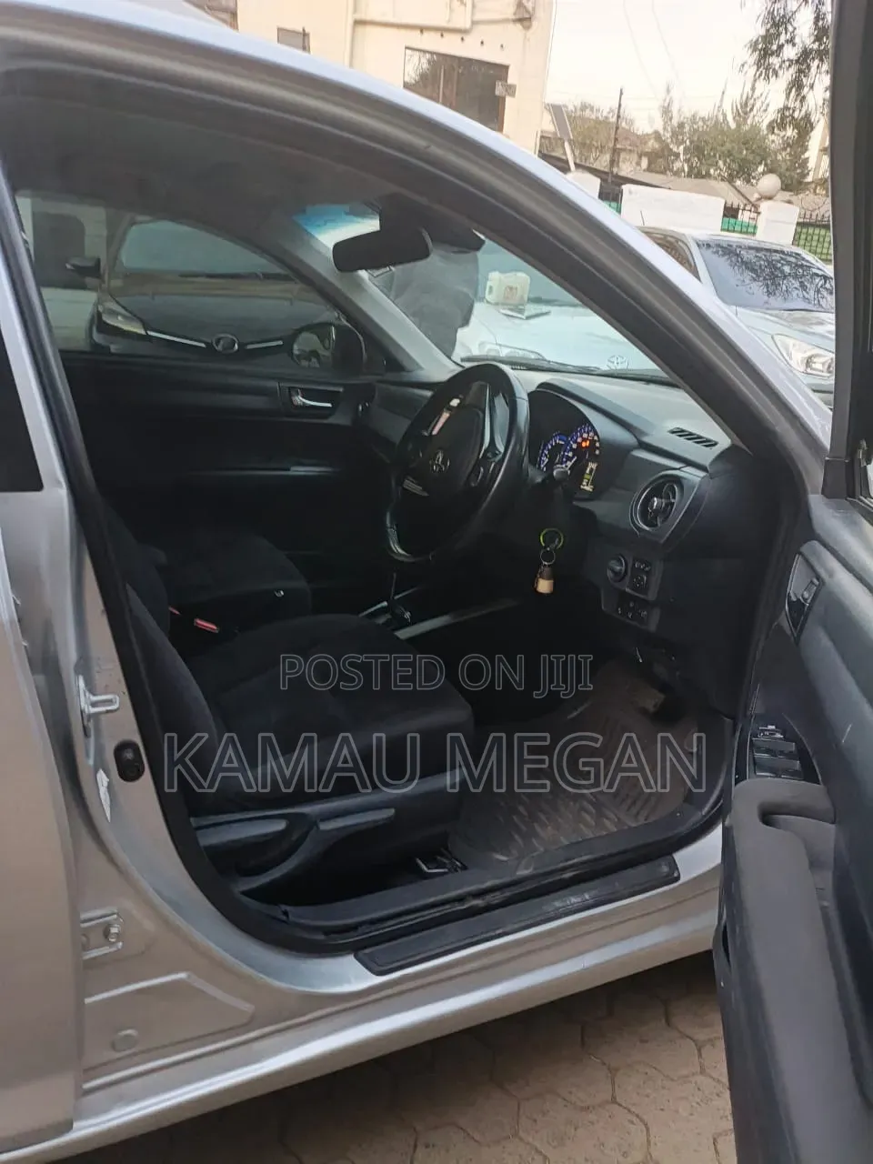 Toyota Corolla Fielder 2017 Silver