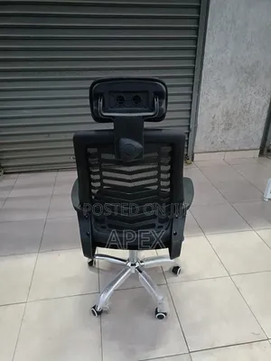 Practical Headrest Office Chair