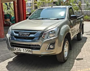 Isuzu D-MAX 2021 Gray