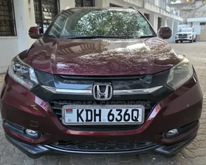 Honda Vezel 2015 Red