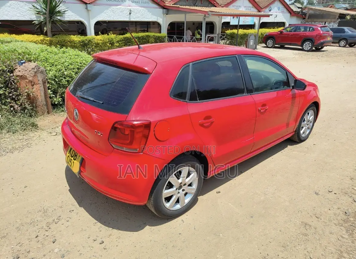 Volkswagen Polo 1.2 TSI 2012 Red