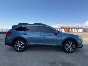 Subaru Outback 2019 Blue