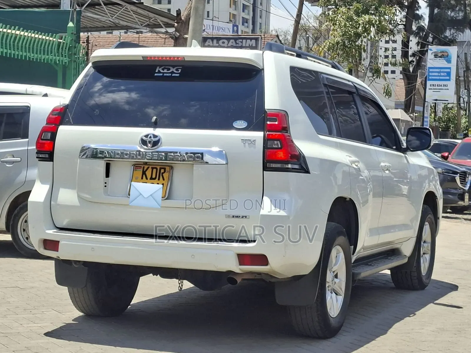 Toyota Land Cruiser Prado 2018 Off white