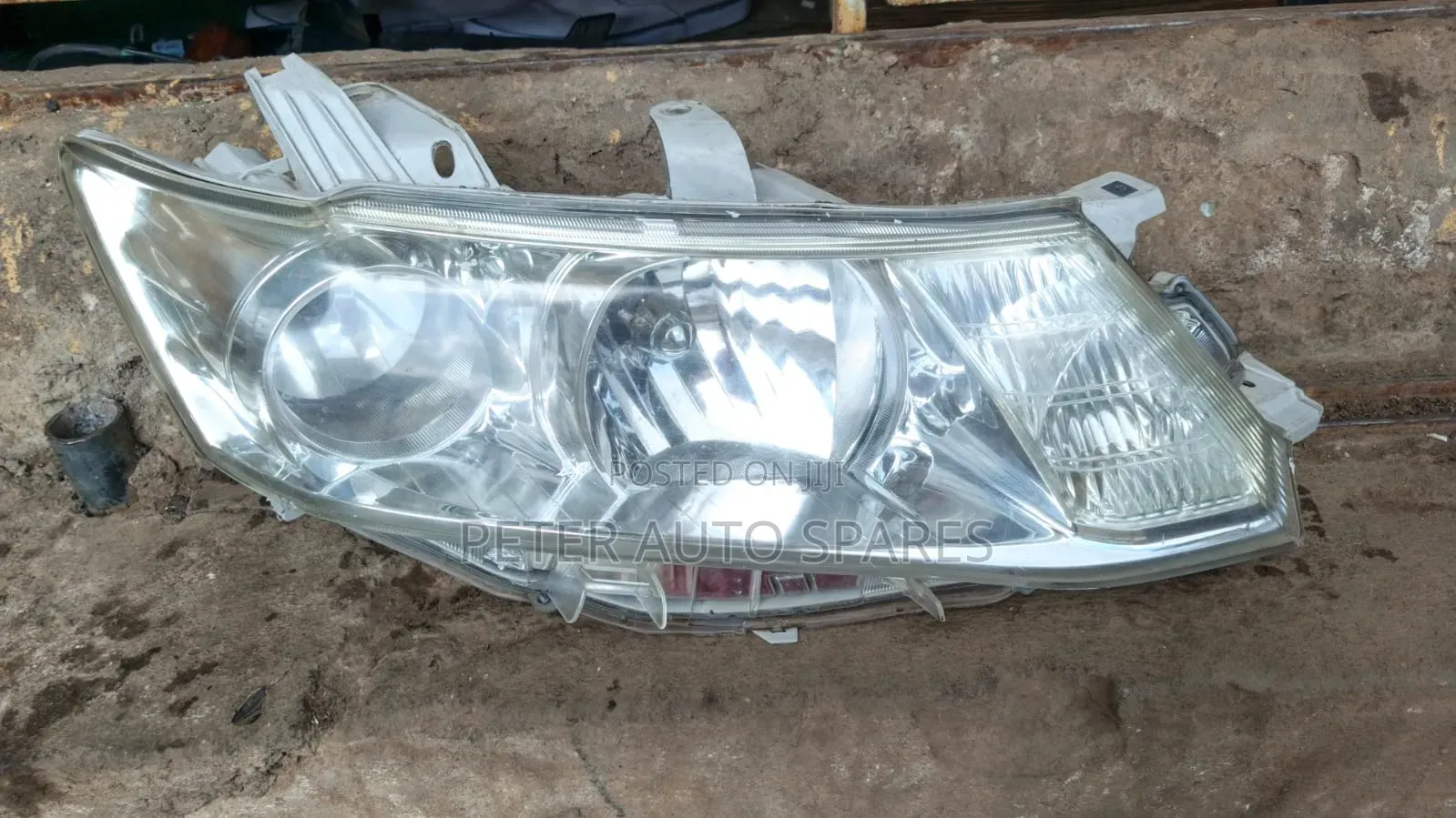 Allion 260 Non Xenon Headlight/Headlamp