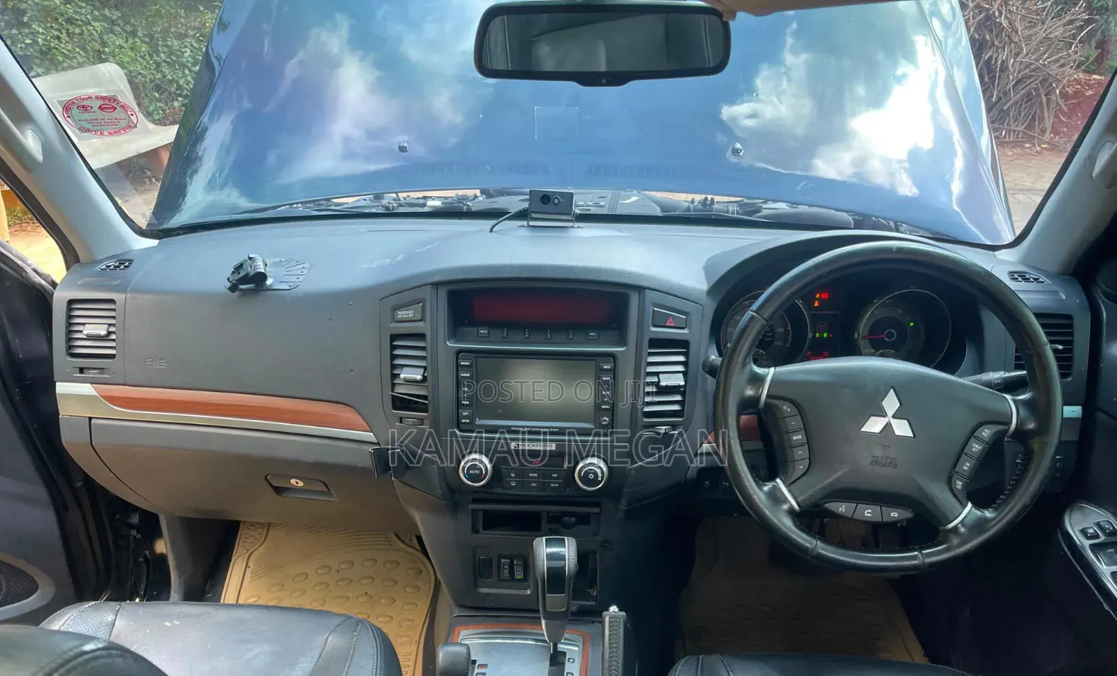 Mitsubishi Pajero 2012 Black