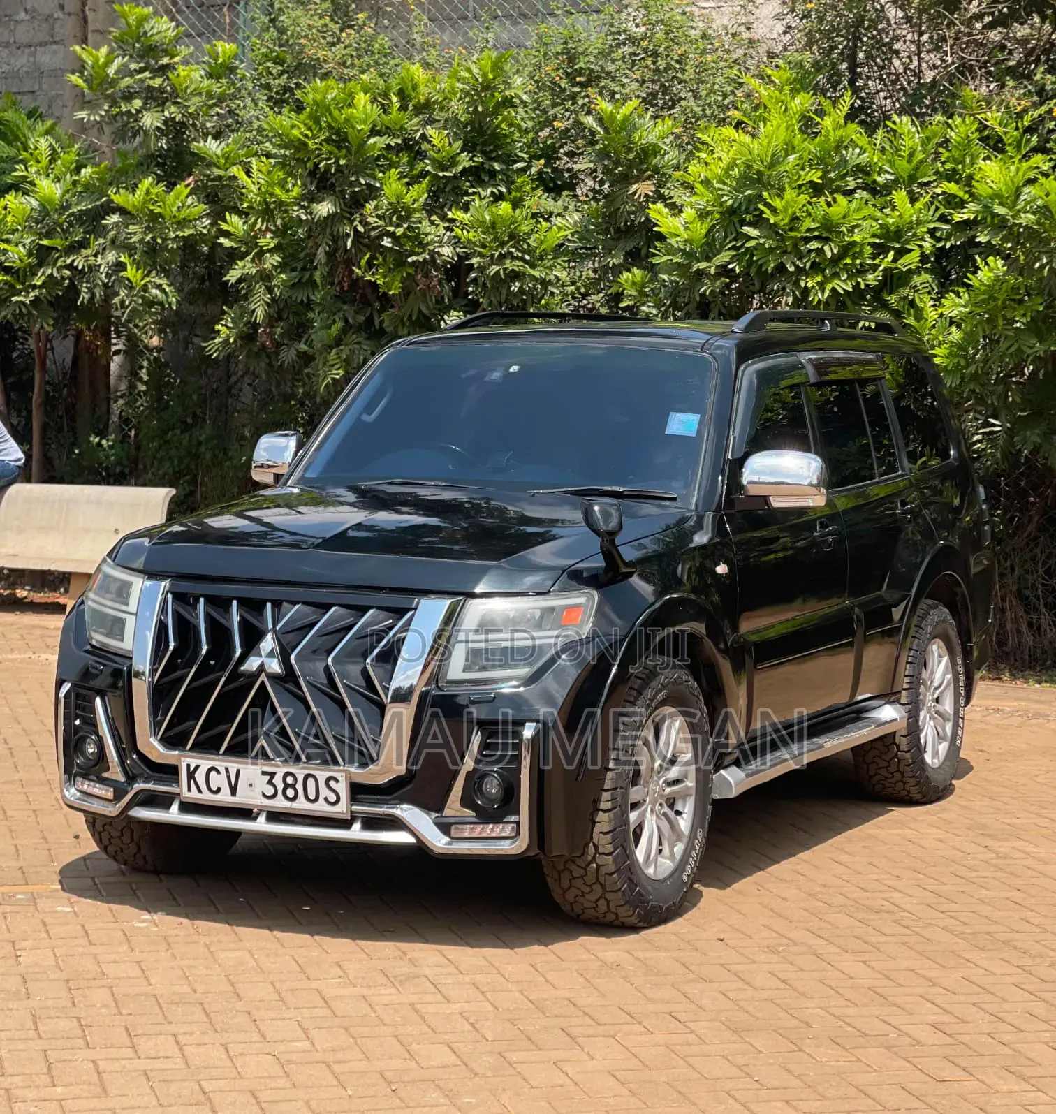 Mitsubishi Pajero 2012 Black