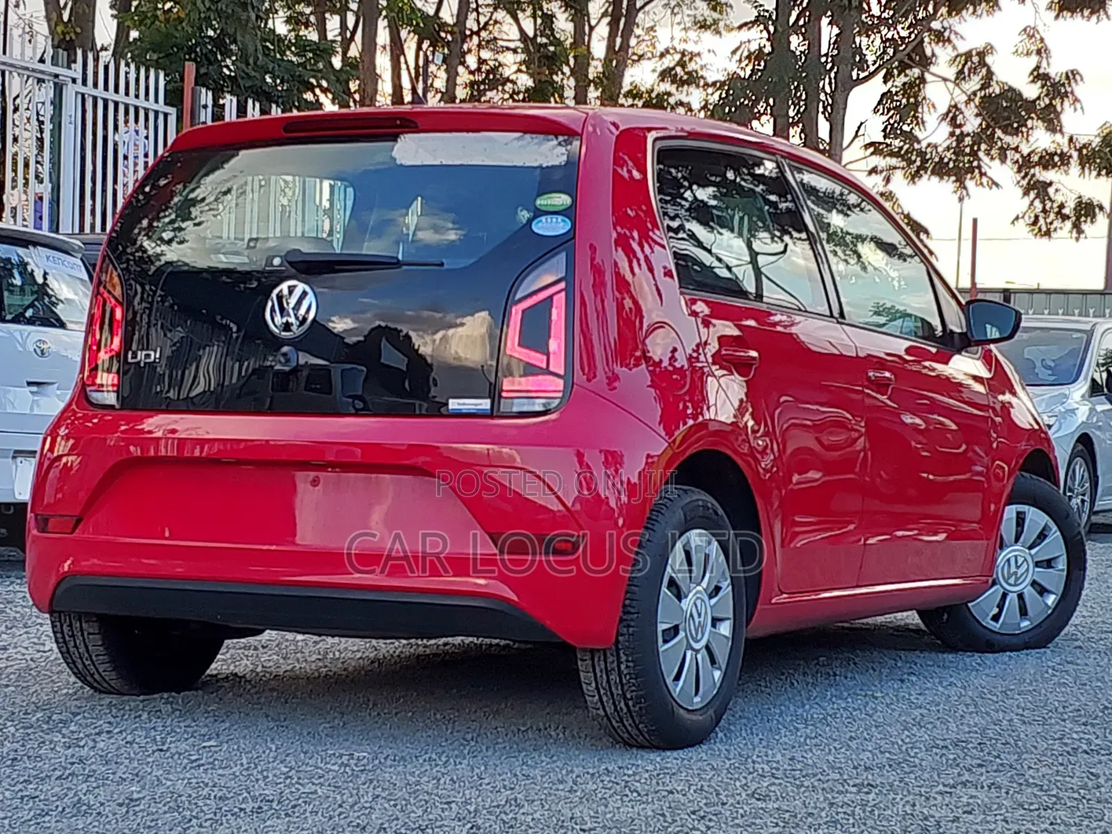 Volkswagen Up 2018 Red