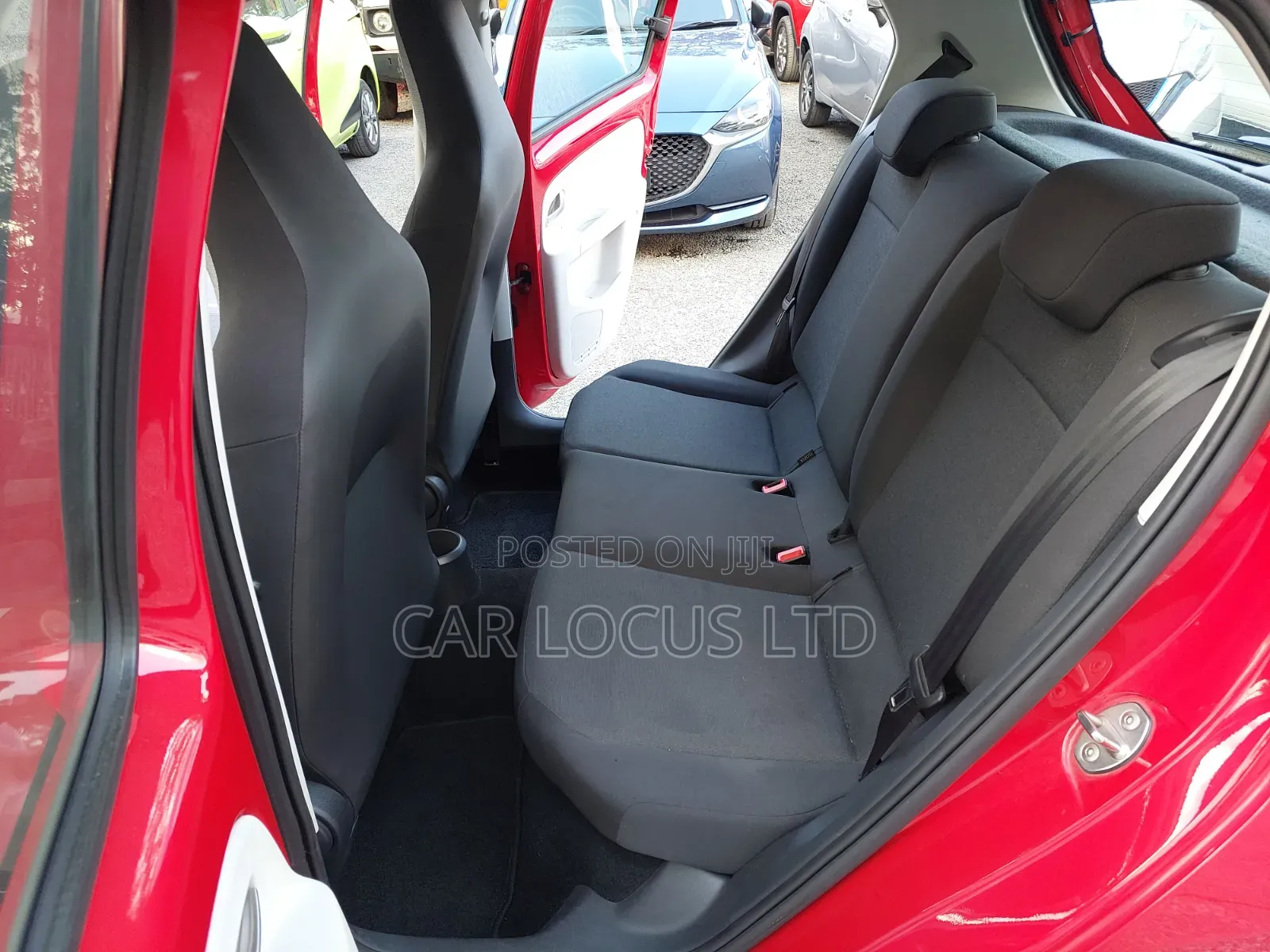 Volkswagen Up 2018 Red
