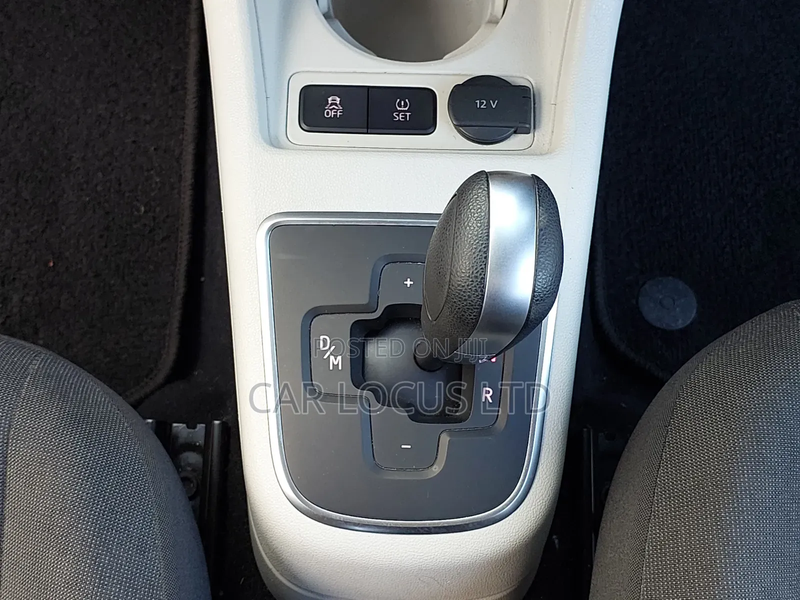 Volkswagen Up 2018 Red