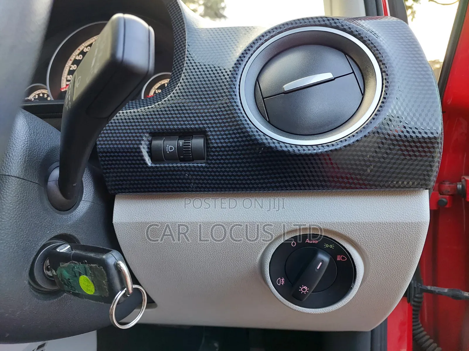 Volkswagen Up 2018 Red