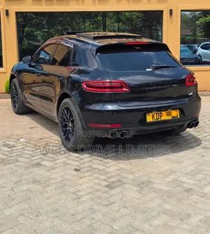 Porsche Macan 2018 Black