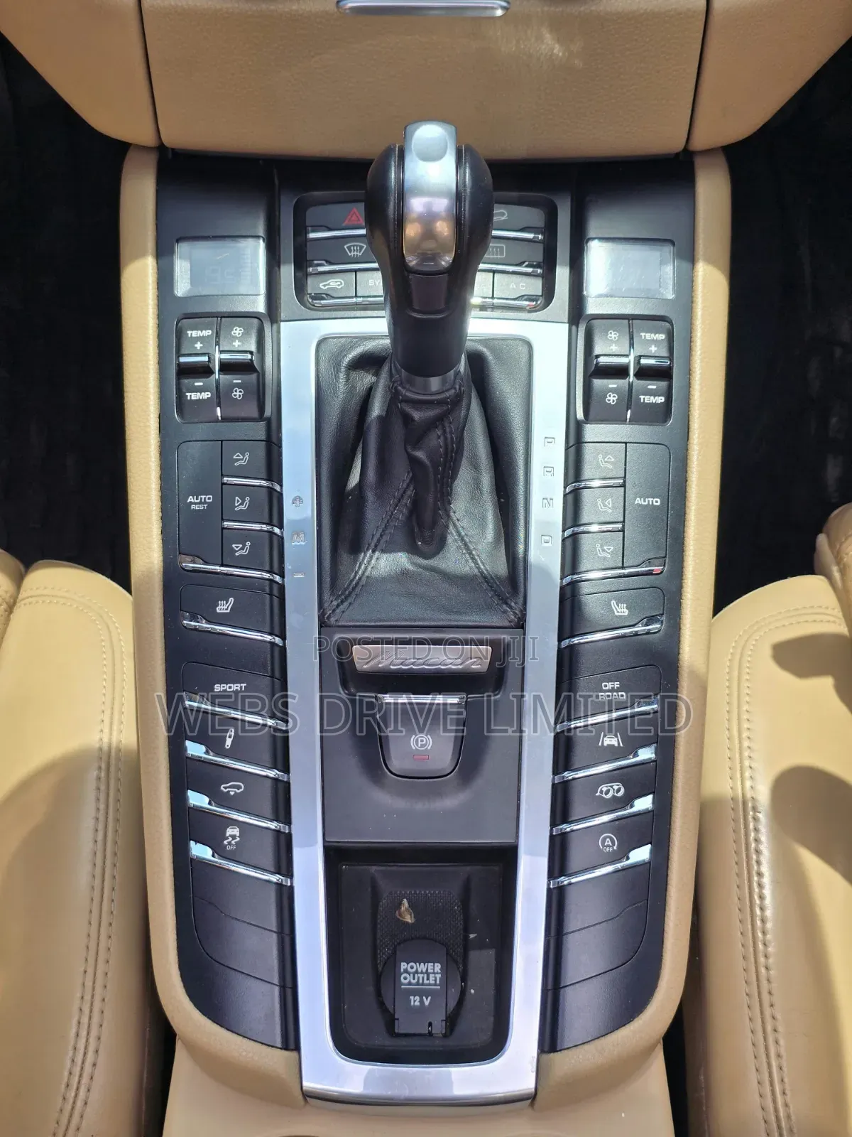 Porsche Macan 2018 Black