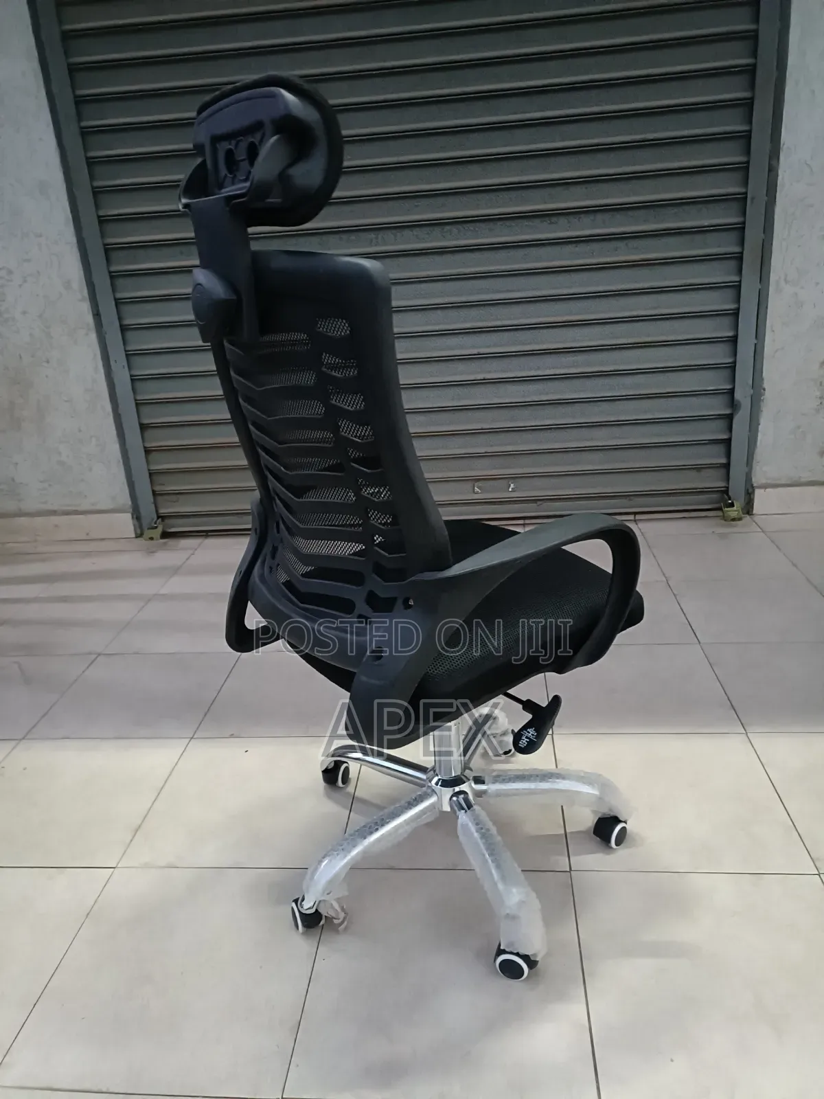 Secretary Office Chair With Headrest