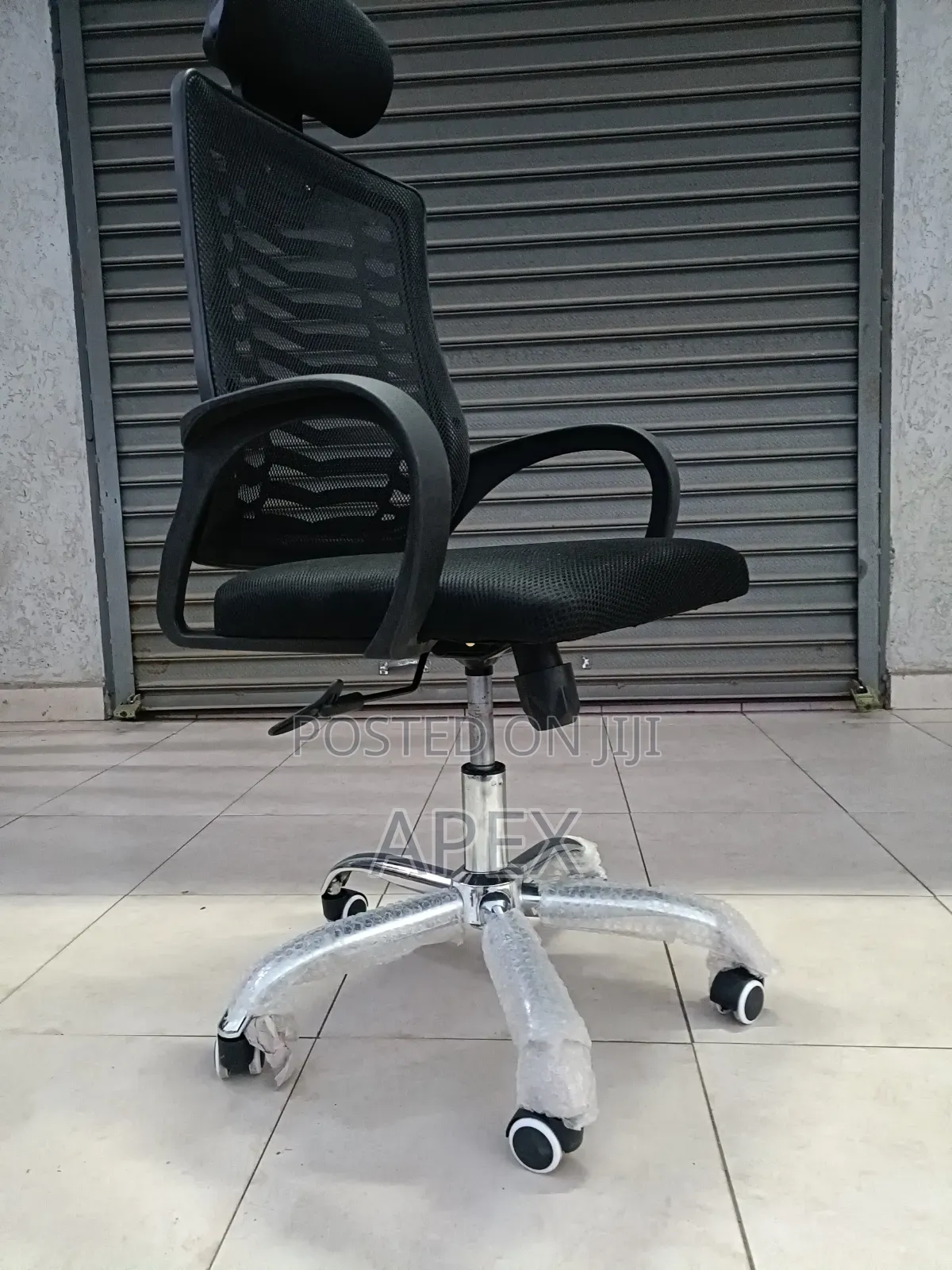 Secretary Office Chair With Headrest