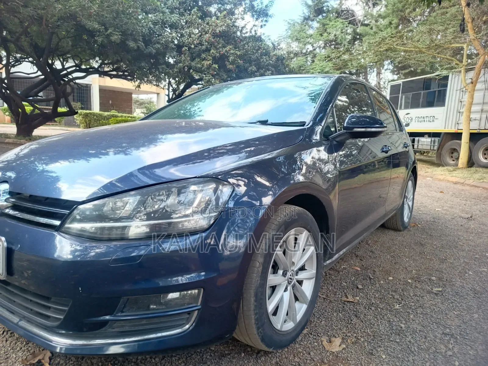 Volkswagen Golf 2016 Blue