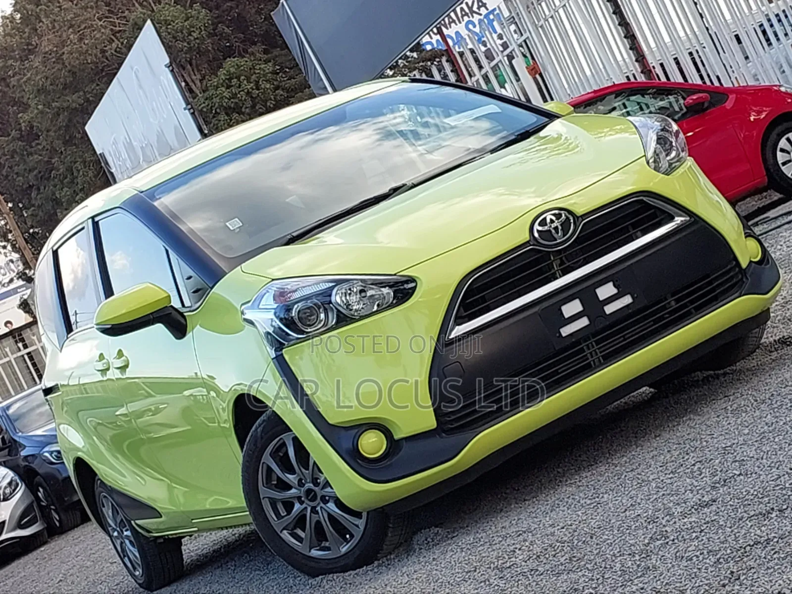 Toyota Sienta 2018 Green