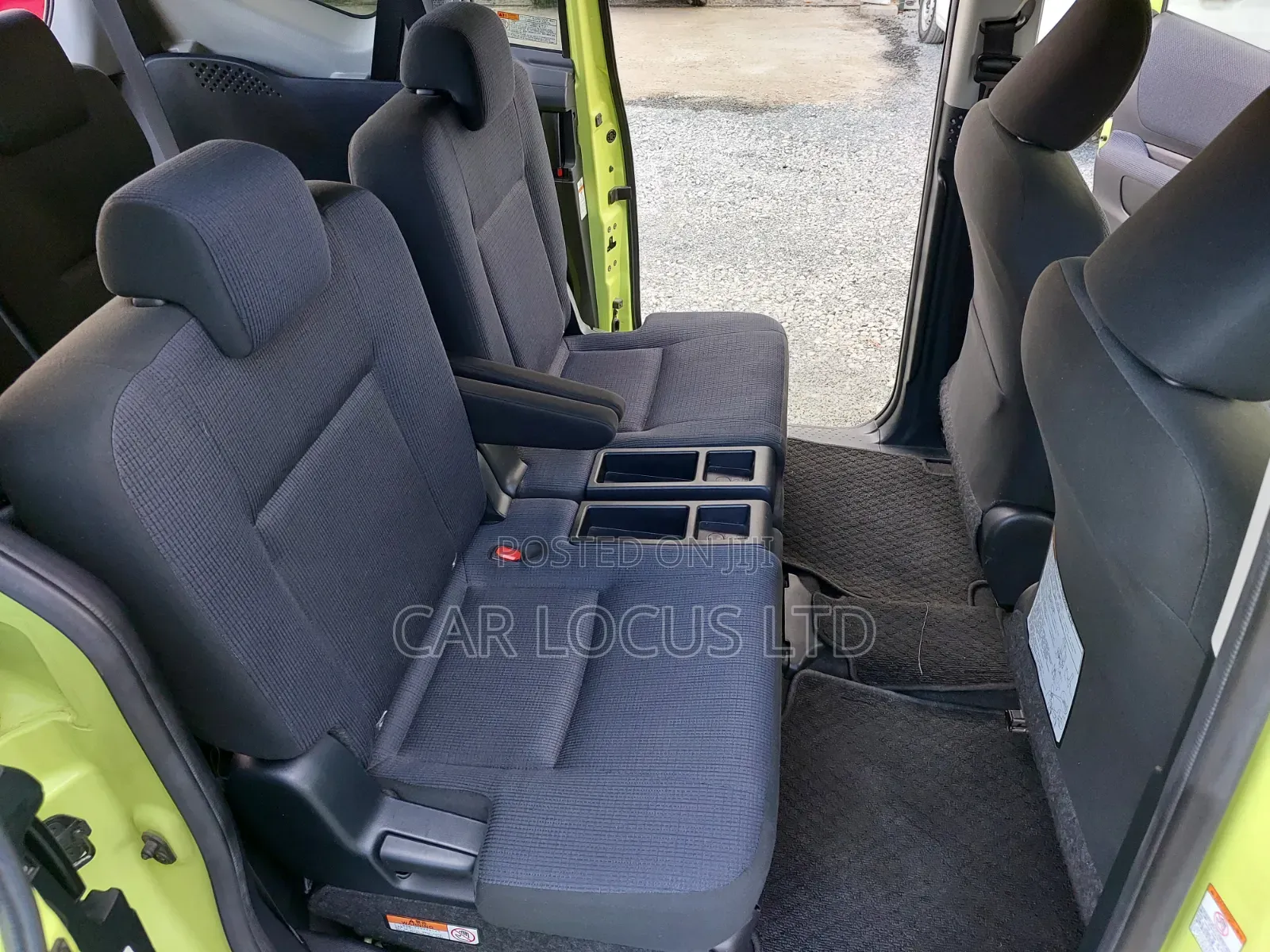 Toyota Sienta 2018 Green