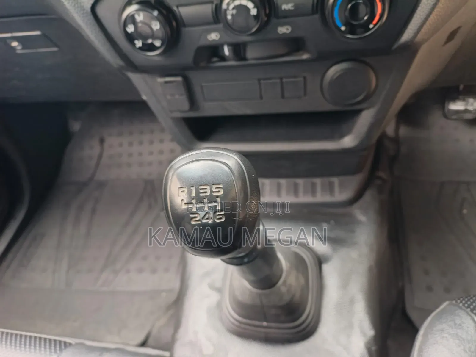 Isuzu D-MAX 2025 Gray