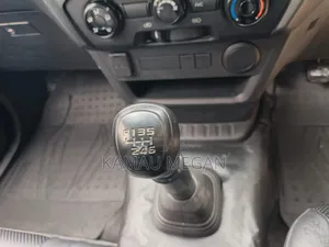 Isuzu D-MAX 2025 Gray