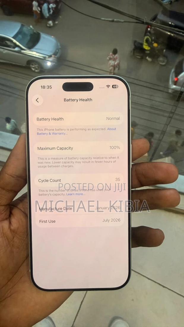 Apple iPhone 17 Pro 256 GB Silver - thumbnail 2