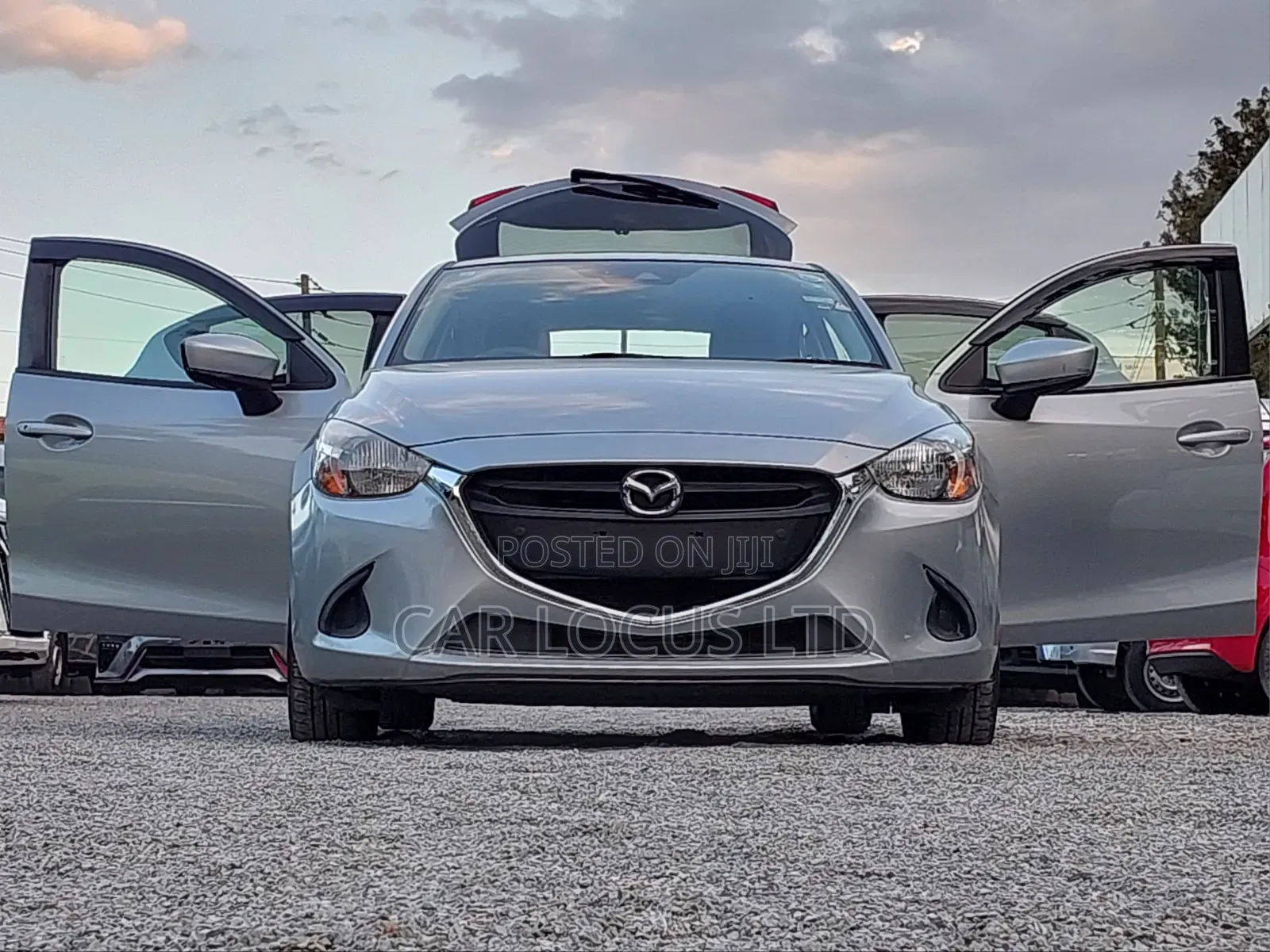 Mazda Demio 2019 Silver