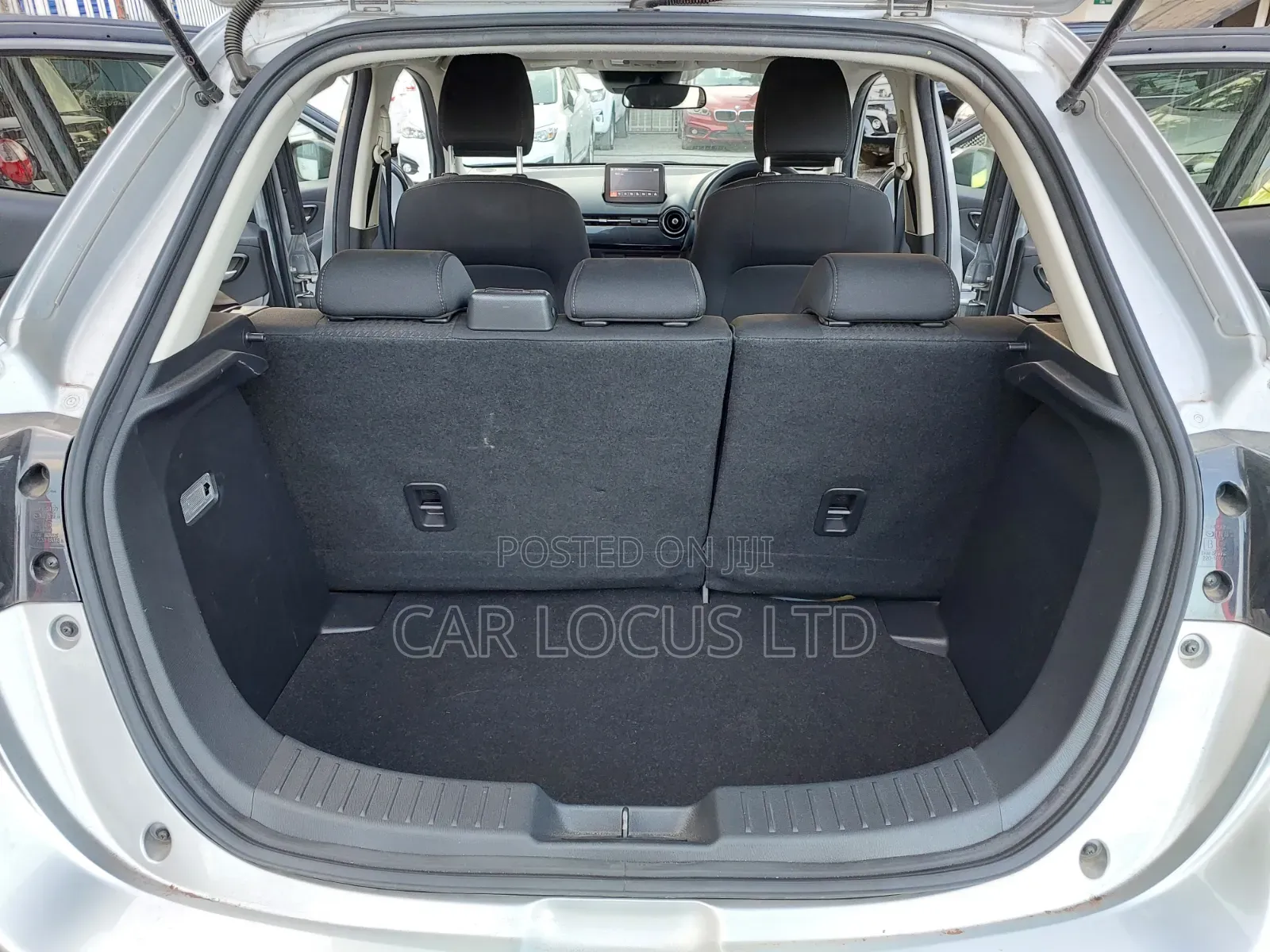 Mazda Demio 2019 Silver