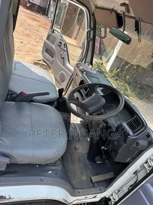 Isuzu NKR Local 2018