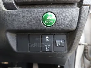 Honda Fit 2019 Silver