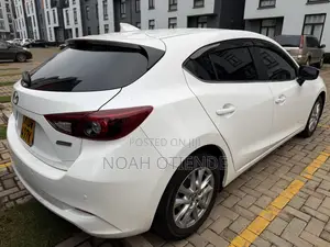Mazda Axela 2018 White